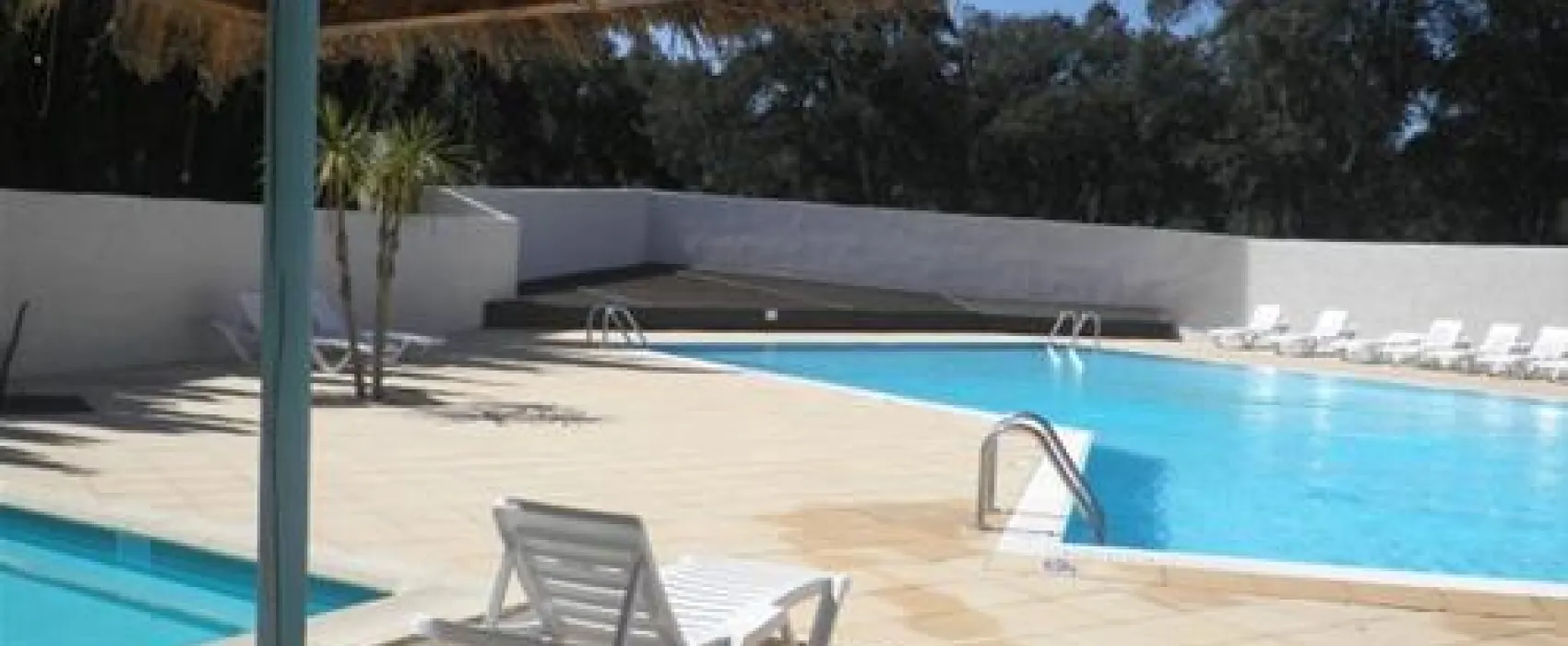 Flower camping - Le Romarin  