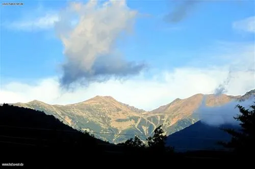 camping-le-cortsavi-corsavy-exqew