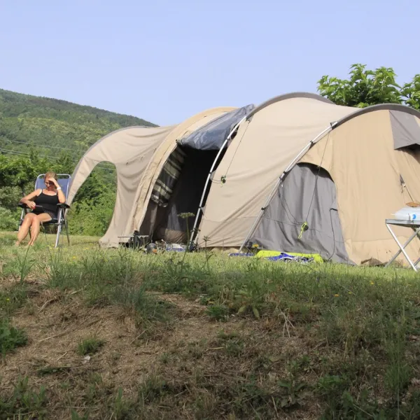 camping-le-cortsavi-corsavy-np1q5