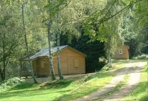 camping-les-chelles-olliergues-oknjs