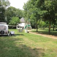 camping-municipal-le-grand-jard-ste-gemmes-sur-loire-r57pv