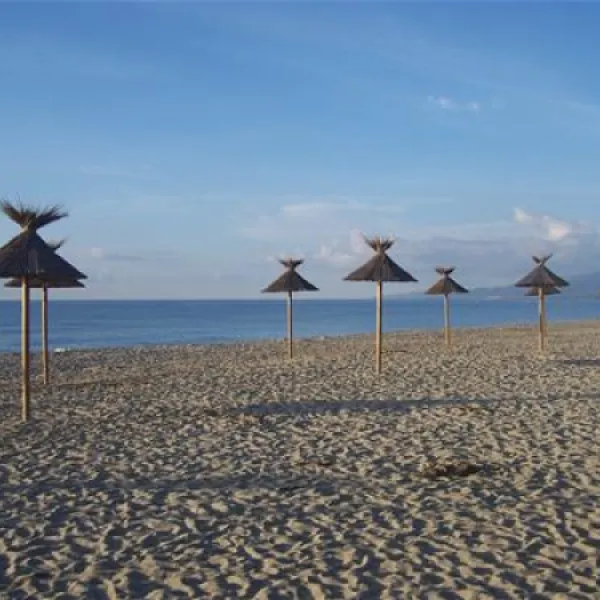 camping-arinella-bianca-ghisonaccia-jd4rt