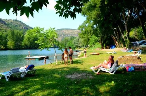 camping-de-la-cascade-st-rome-de-tarn-psykd