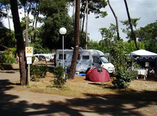 camping-beausoleil-les-mathes-la-palmyre-i24b7