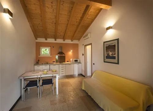 camping-primavera-brenzone-xir6a