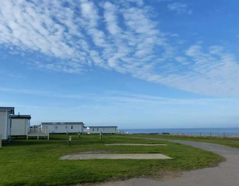 laburnum-caravan-park-cromer-fyotv