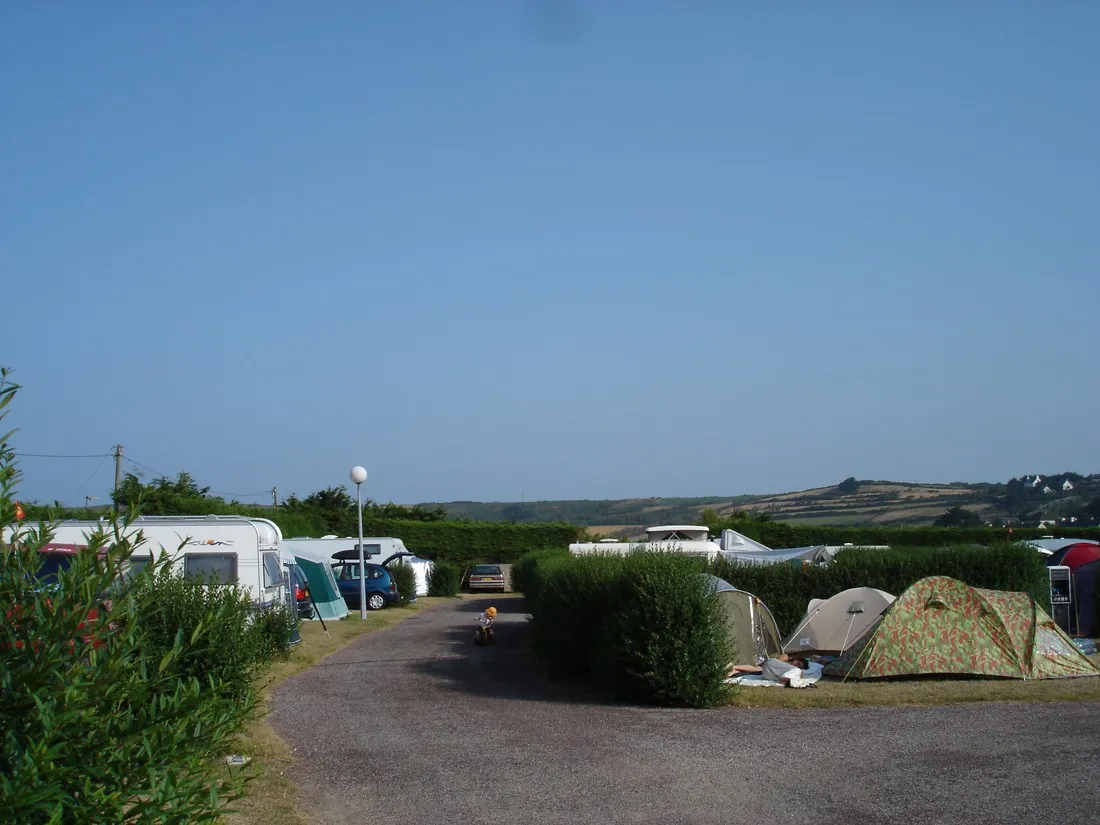 camping-municipal-les-mielles-surtainville-yr1d0