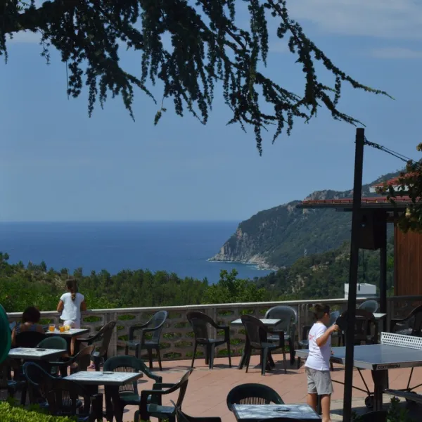 camping-mare-monti-sestri-levante-avzk8