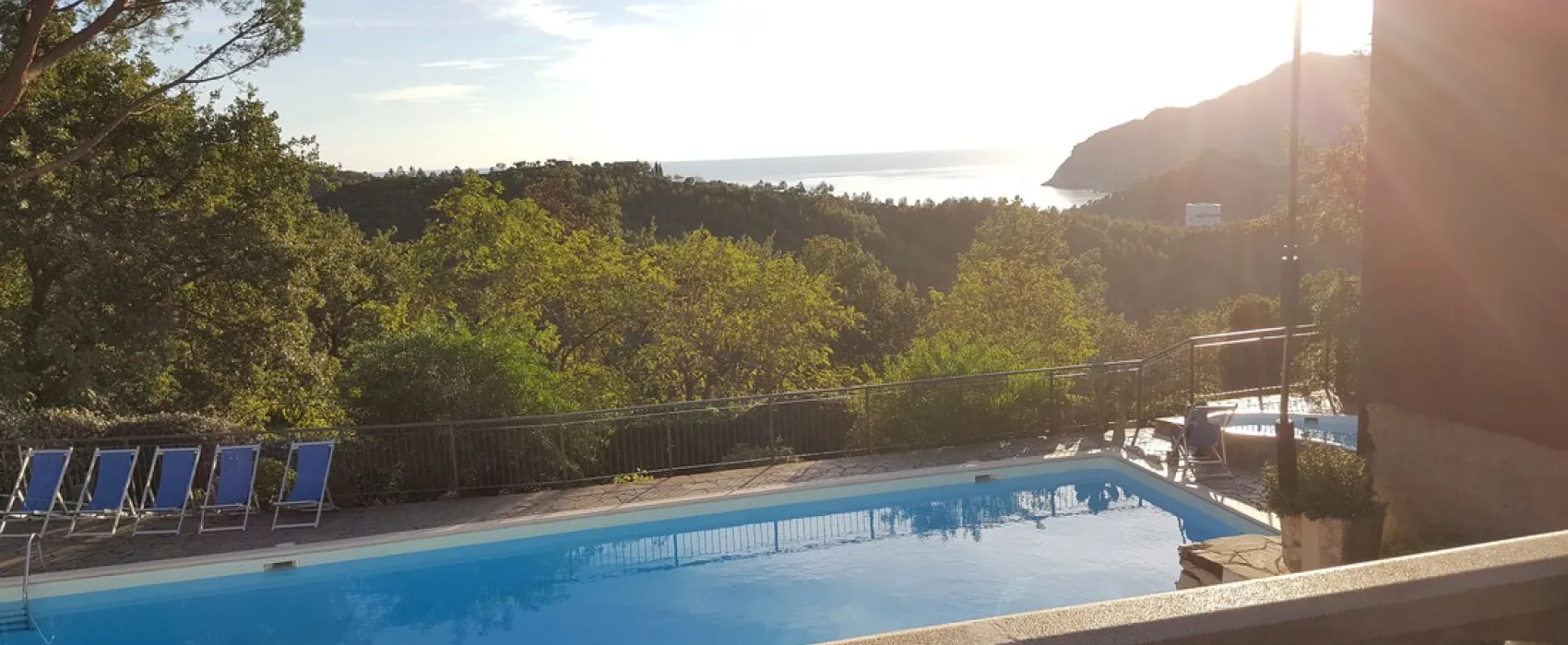 Camping Mare Monti