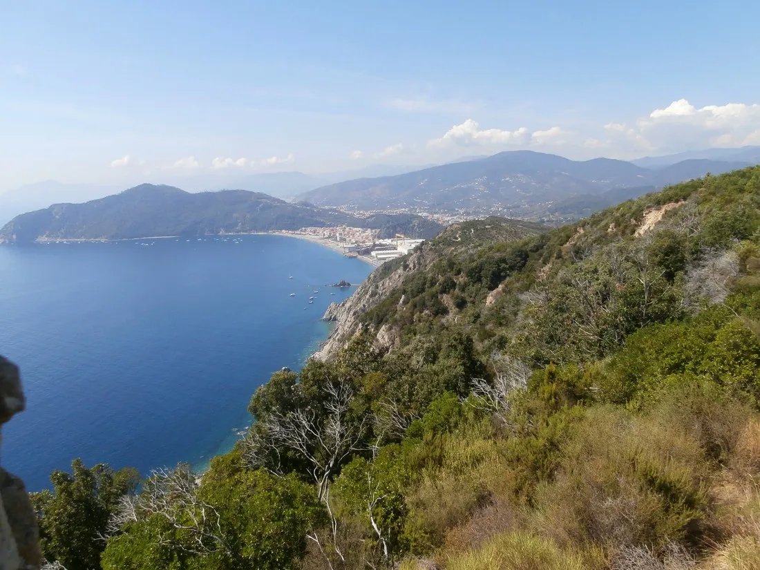 camping-mare-monti-sestri-levante-r8qsg