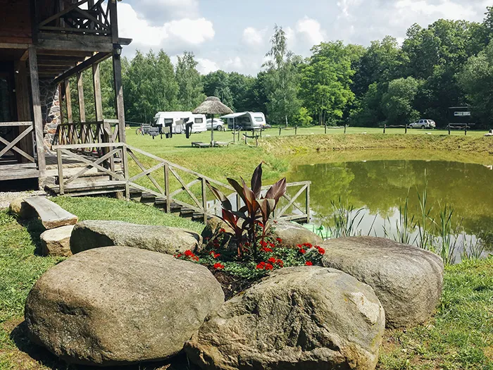 camping-honey-valley-medausslenis-ilin-qxtoa