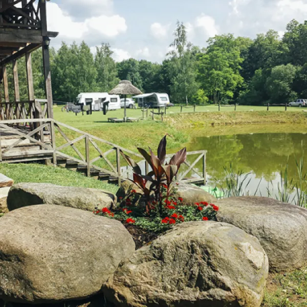 camping-honey-valley-medausslenis-ilin-qxtoa