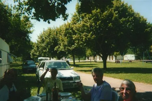 camping-municipal-le-moulin-jacquot-accolay-cppb2