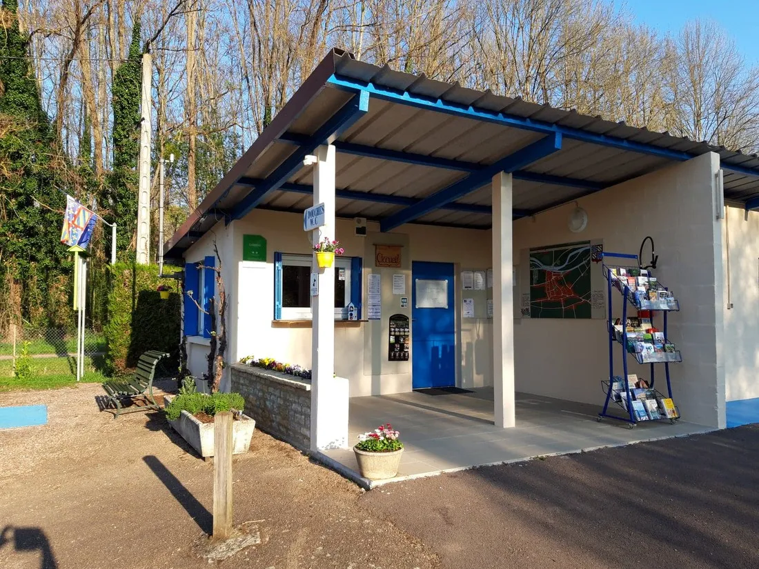 camping-municipal-le-moulin-jacquot-accolay-wtobm
