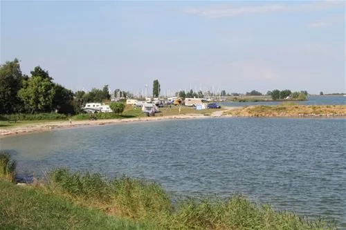 camping-jachthaven-uitdam-uitdam-xomhb