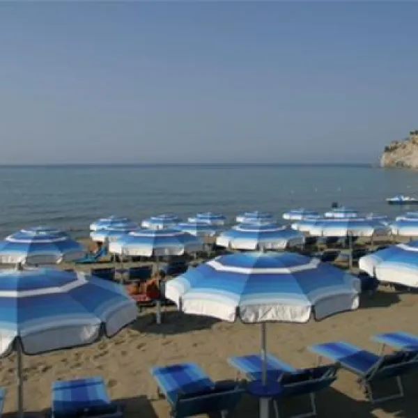 camping-village-baia-azzurra-club-castiglione-della-pescaia-0rb0w