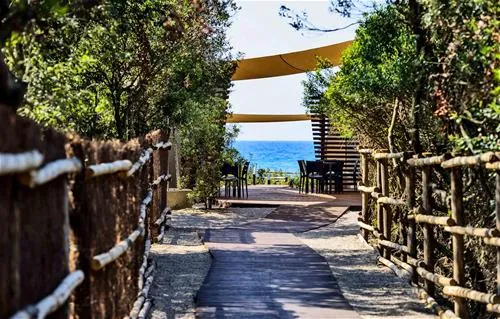 camping-village-baia-azzurra-club-castiglione-della-pescaia-xzsq0