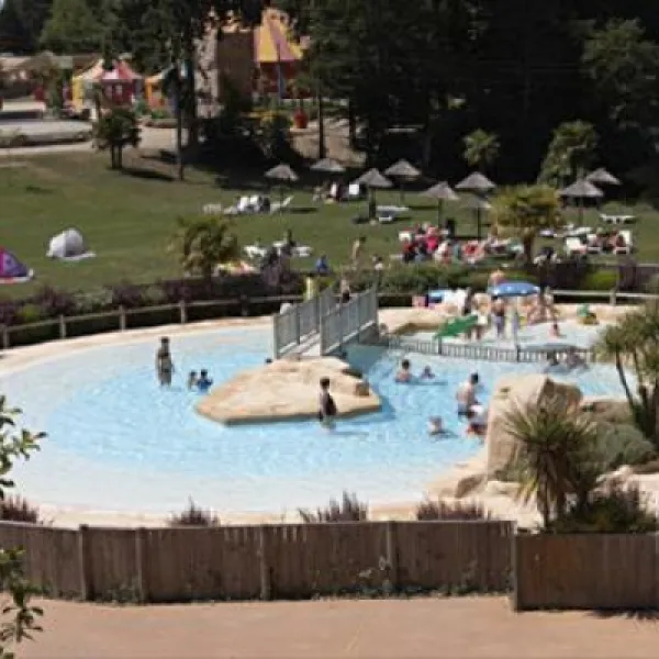 castel-le-domaine-des-ormes-epiniac-4sjjq