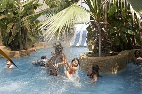 castel-le-domaine-des-ormes-epiniac-btxds