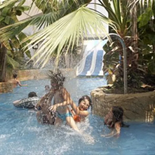 castel-le-domaine-des-ormes-epiniac-btxds