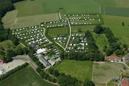camping-heyenrade-heijenrathslenaken-0cj4u