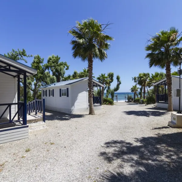 camping-castillo-de-baos-granada-af7bv