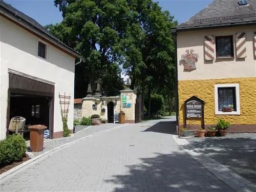 hotel--camping-schloss-issigau-issigau-glchl