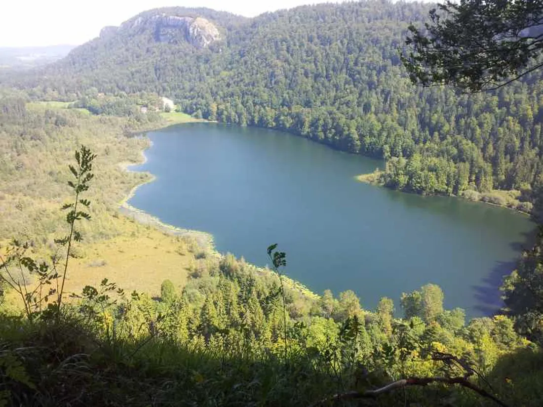 camping-labbaye-jura-5vmiw