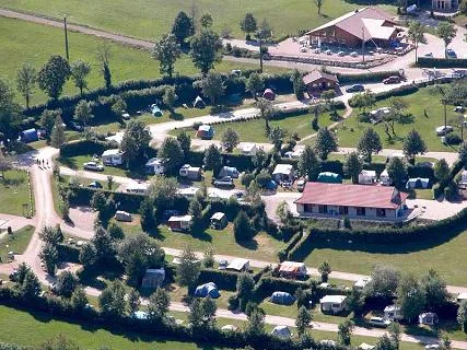 camping-labbaye-jura-a7ky5