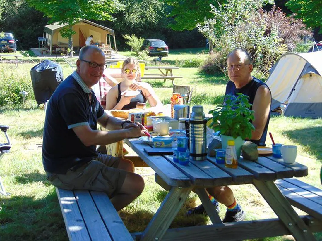 camping-domaine-de-mialaret-neuvic-paxfc