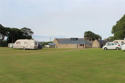 north-alves-caravaning-park-alves-sl9sy