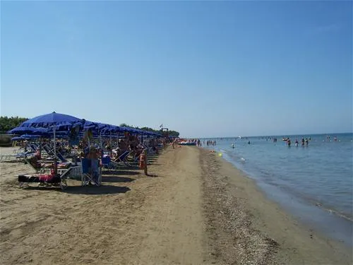campeggio-baia-del-marinaio-vada-m9oej
