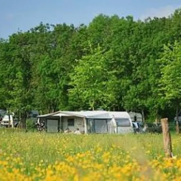 camping-de-tournus-saneetloire-exj2d