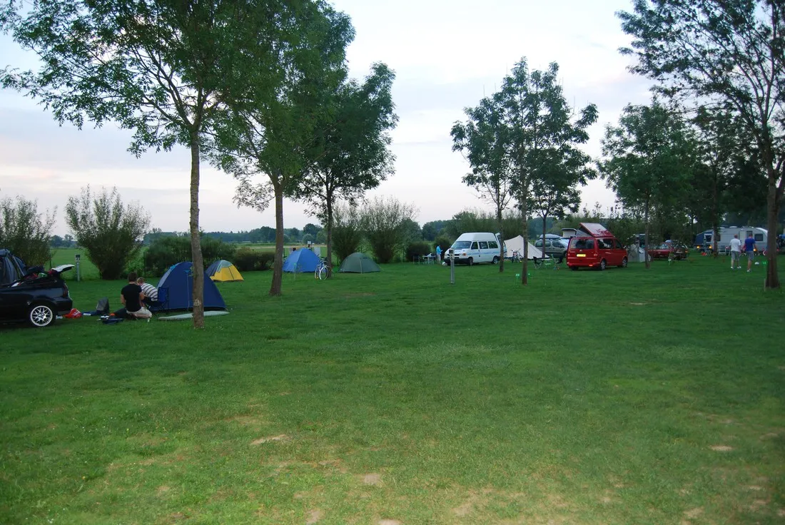 camping-de-tournus-saneetloire-zx5kj