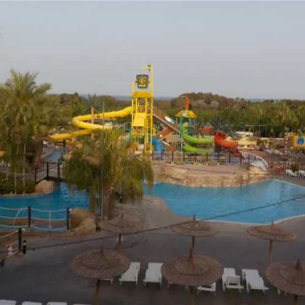 la-marina-camping-resort-la-marina-alicante-gxe3d