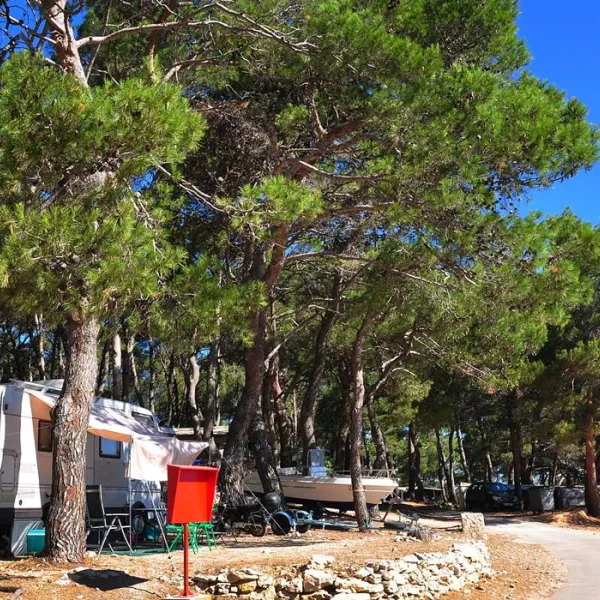 camping-tasalera-premantura-lsonw