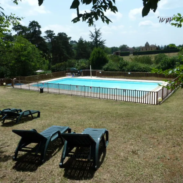la-pinede-goujounac-fm0wu