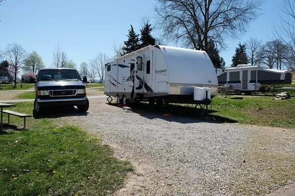 jellystone-park-camp-resort-mammoth-cave-cave-city-dncsd
