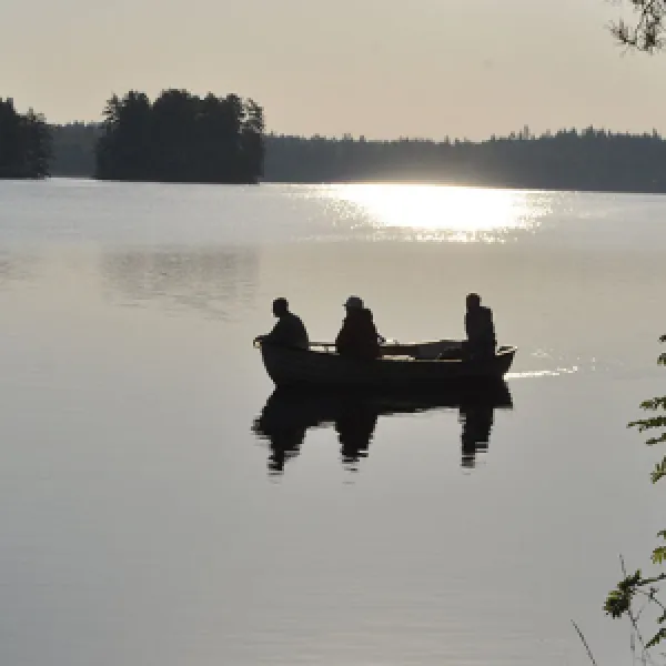 uvaparkens-stallplats-froseke-froseke-aotoo
