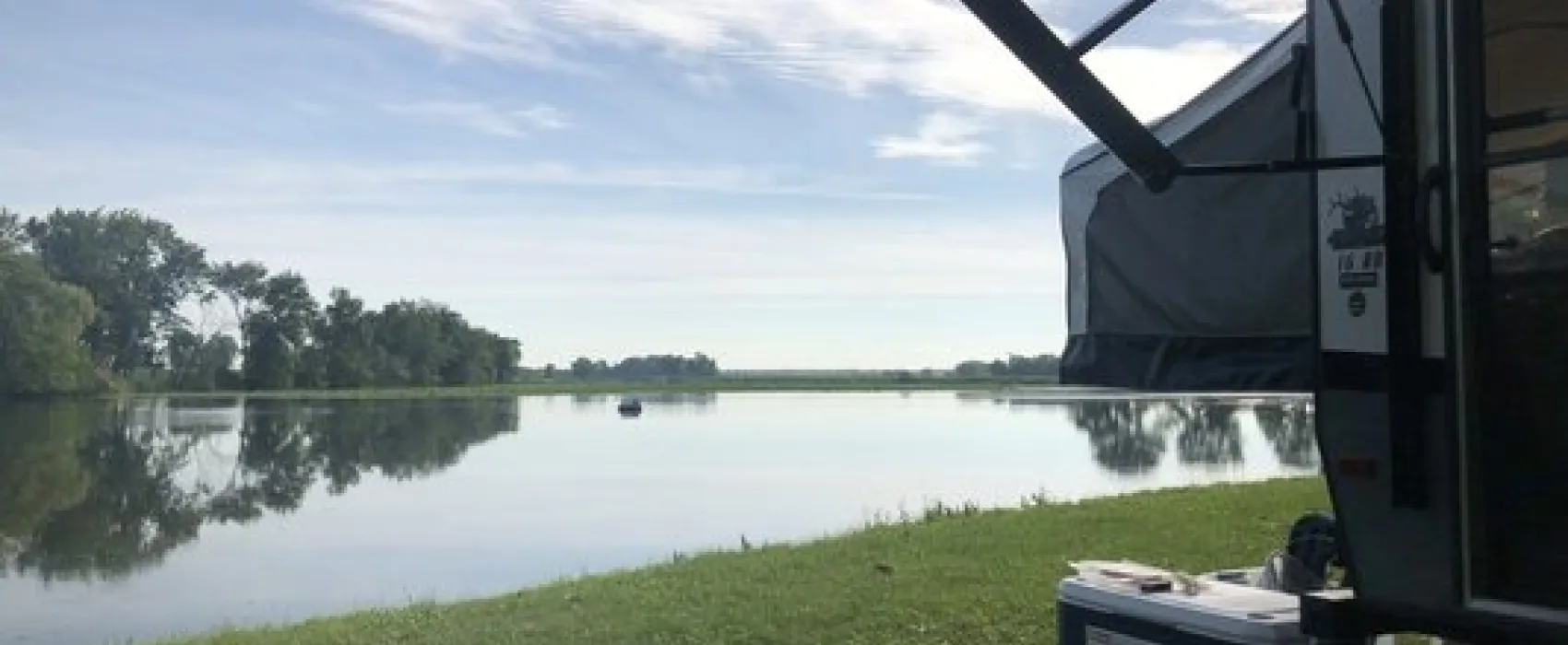Sunset Lakes Resort