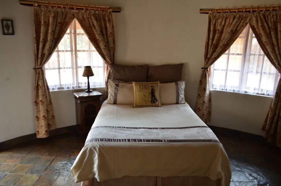 mokolodi-backpackers-goeaw