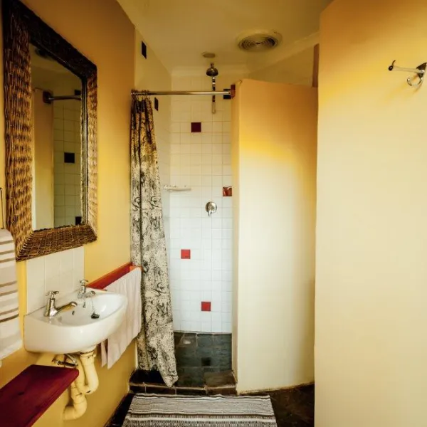 mokolodi-backpackers-todn2