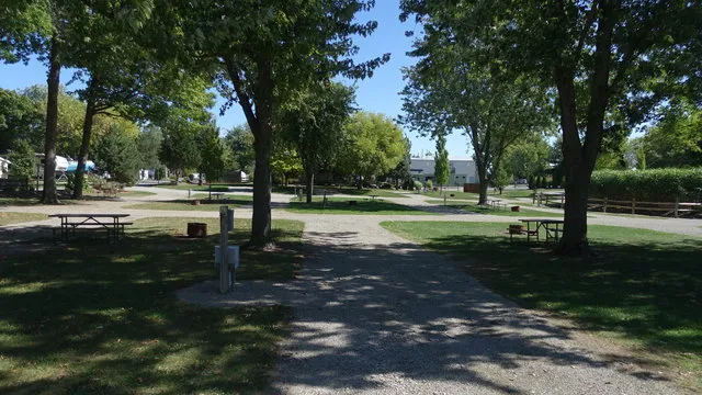 cedarlane-rv-park-port-clinton-dh27u