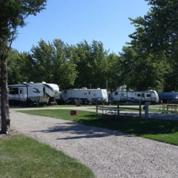 cedarlane-rv-park-port-clinton-lwx5i