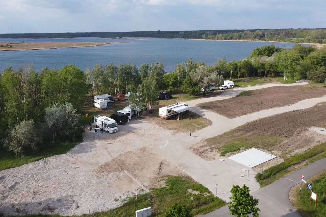 camp-casel-das-feriendorf-fur-camping-und-wohnen-am-grabendorfer-see-casel-5mevv