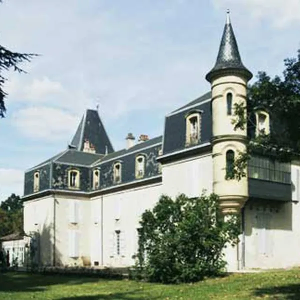 camping-du-chateau-dallot-boe-1wwpy