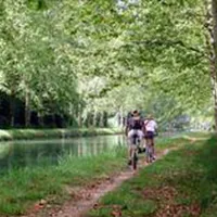 camping-du-chateau-dallot-boe-6ewtr