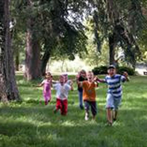 camping-du-chateau-dallot-boe-bzvia