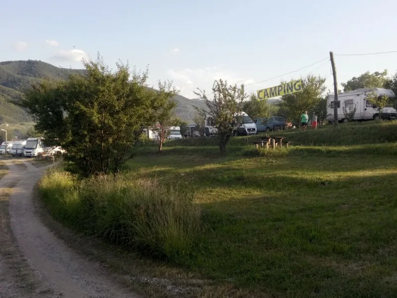 camping-ananas-sibiu-cisndioara-bei-sibiu-fajtr