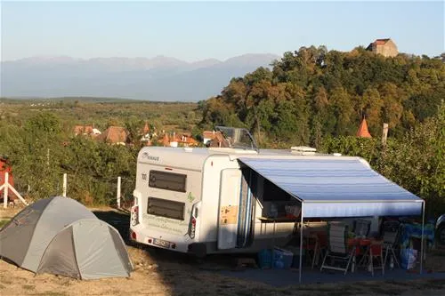 camping-ananas-sibiu-cisndioara-bei-sibiu-pxjhp